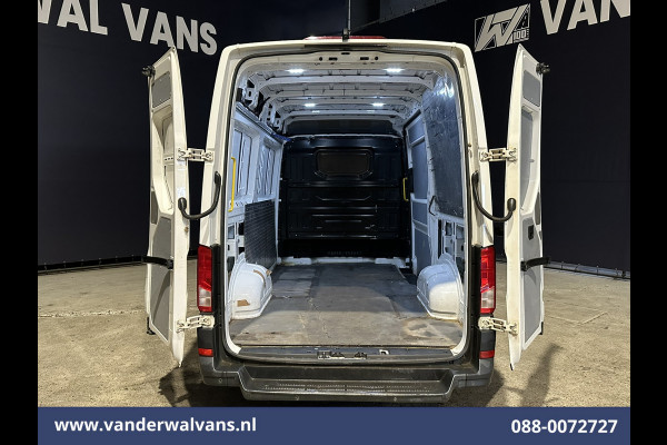 Volkswagen Crafter 2.0 TDI 141pk L3H3 L2H2 Euro6 Airco | Apple Carplay | Android Auto | Camera | Stoelverwarming Parkeersensoren