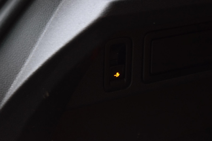 Volkswagen Tiguan 1.5 150pk R-Line|Dak|20"|Cam.|Elek.klep|Trekhk.