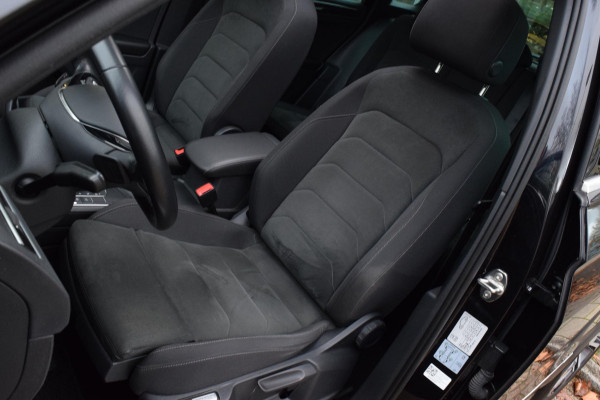 Volkswagen Tiguan 1.5 150pk R-Line|Dak|20"|Cam.|Elek.klep|Trekhk.