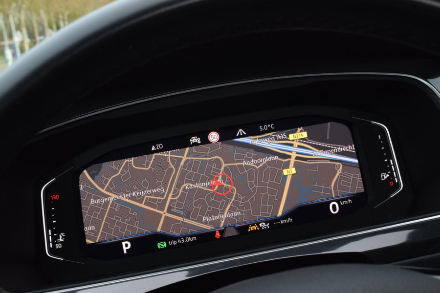 Volkswagen Tiguan 1.5 150pk R-Line|Dak|20"|Cam.|Elek.klep|Trekhk.