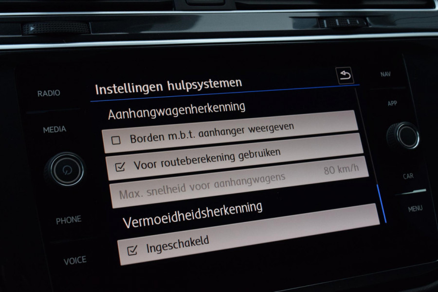 Volkswagen Tiguan 1.5 150pk R-Line|Dak|20"|Cam.|Elek.klep|Trekhk.