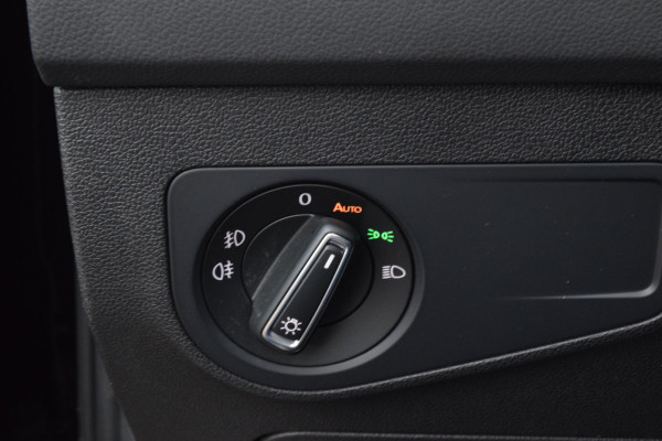 Volkswagen Tiguan 1.5 150pk R-Line|Dak|20"|Cam.|Elek.klep|Trekhk.