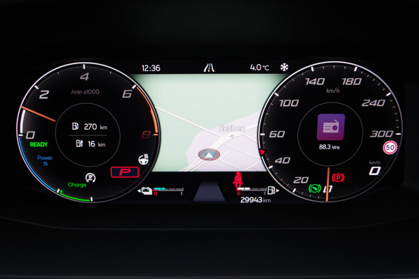 CUPRA Leon Sportstourer 1.4 e-Hybrid 245 PK VZ Adrenaline PHEV, Winterpakket, Carplay, DCC