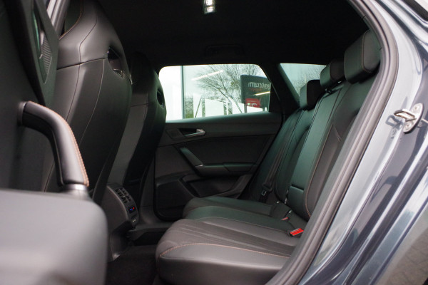 CUPRA Leon Sportstourer 1.4 e-Hybrid 245 PK VZ Adrenaline PHEV, Winterpakket, Carplay, DCC