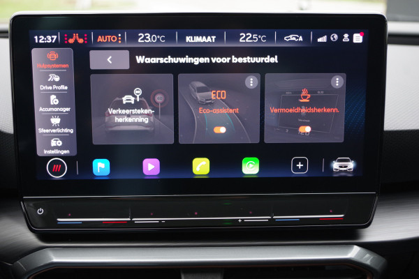 CUPRA Leon Sportstourer 1.4 e-Hybrid 245 PK VZ Adrenaline PHEV, Winterpakket, Carplay, DCC