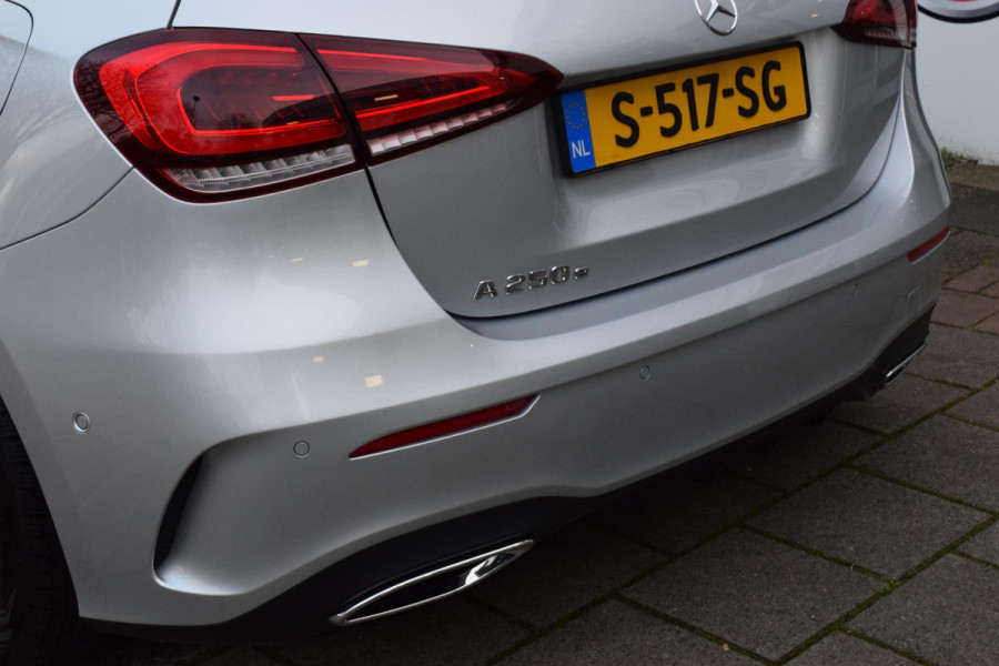 Mercedes-Benz A-Klasse 250 e AMG Line