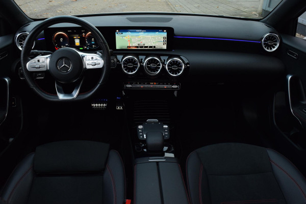 Mercedes-Benz A-Klasse 250 e AMG Line