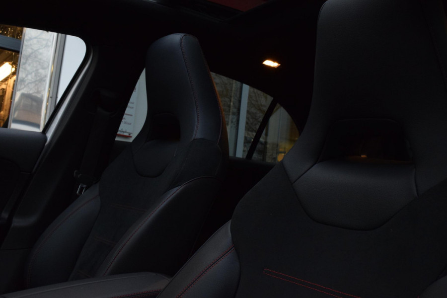 Mercedes-Benz A-Klasse 250 e AMG Line