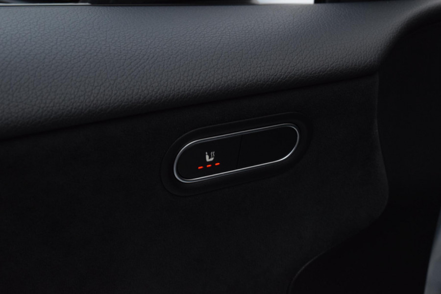 Mercedes-Benz A-Klasse 250 e AMG Line