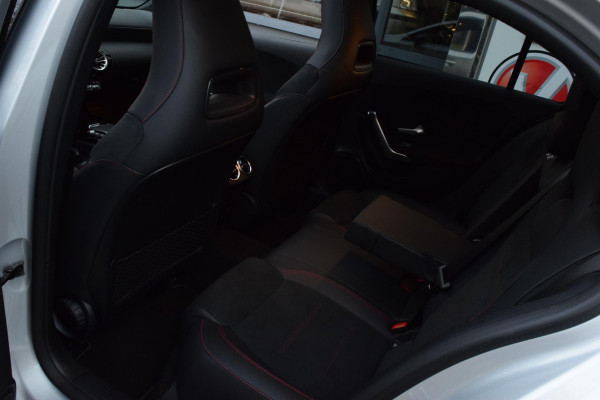 Mercedes-Benz A-Klasse 250 e AMG Line