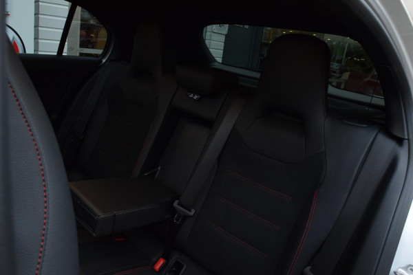 Mercedes-Benz A-Klasse 250 e AMG Line