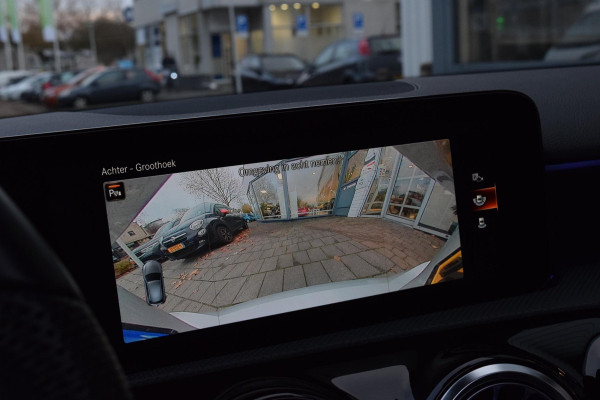 Mercedes-Benz A-Klasse 250 e AMG Line