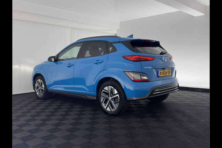Hyundai Kona EV Fashion 39 kWh [ 3-Fase ] {SOH-100%} (INCL.BTW) NEW MODEL Aut. *HEAD-UP | NAVI-FULLMAP | DIGI-COCKPIT | FULL-LED | KRELL-AUDIO | LANE-ASSIST | KEYLESS | CAMERA | HEAD-UP | SHIFT-PADDLES | DAB | ADAPT.CRUISE | COMFORT-SEATS | 17'