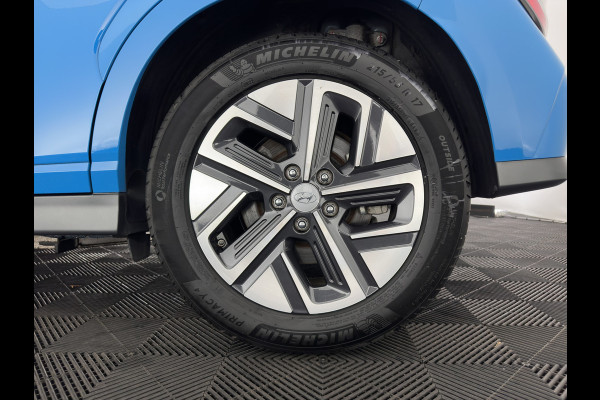 Hyundai Kona EV Fashion 39 kWh [ 3-Fase ] {SOH-100%} (INCL.BTW) NEW MODEL Aut. *HEAD-UP | NAVI-FULLMAP | DIGI-COCKPIT | FULL-LED | KRELL-AUDIO | LANE-ASSIST | KEYLESS | CAMERA | HEAD-UP | SHIFT-PADDLES | DAB | ADAPT.CRUISE | COMFORT-SEATS | 17'