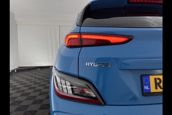 Hyundai Kona EV Fashion 39 kWh [ 3-Fase ] {SOH-100%} (INCL.BTW) NEW MODEL Aut. *HEAD-UP | NAVI-FULLMAP | DIGI-COCKPIT | FULL-LED | KRELL-AUDIO | LANE-ASSIST | KEYLESS | CAMERA | HEAD-UP | SHIFT-PADDLES | DAB | ADAPT.CRUISE | COMFORT-SEATS | 17'