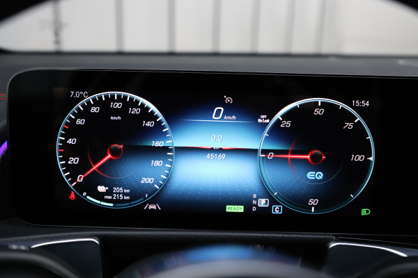 Mercedes-Benz EQB 250 AMG 67 kWh | 190PK | Led | Sfeerverlichting | Widescreen | Stoelverwarming | Camera | Standkachel | Apple-carplay | 2023.