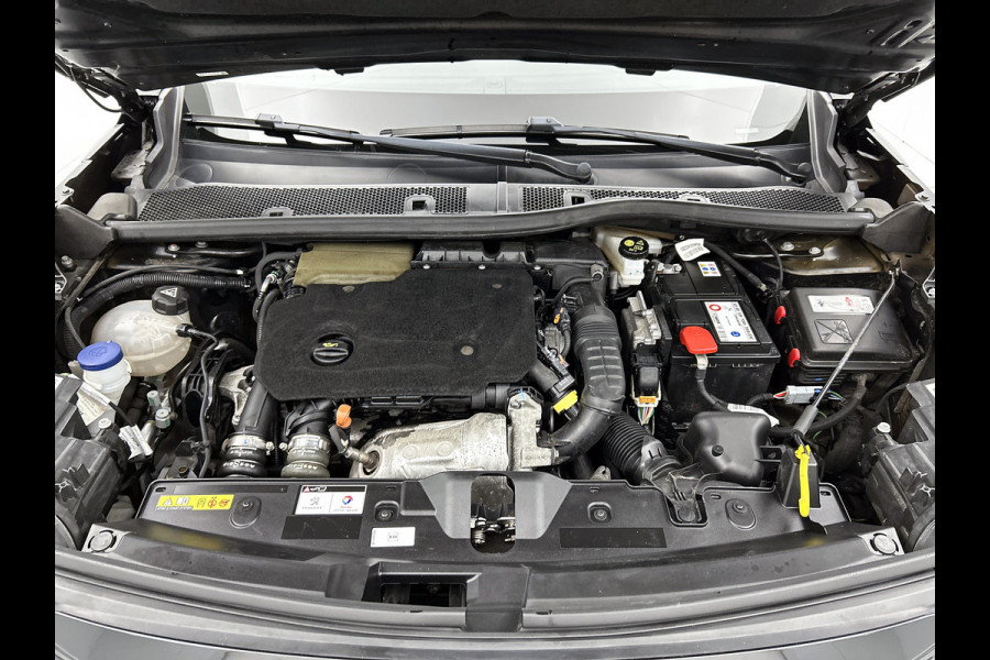 Peugeot 2008 1.5 HDi Blue Active / Trekhaak / Airco-ecc./ Camera / Navigatie / Radio multimedia / Apk nieuw