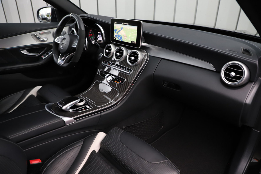 Mercedes-Benz C-Klasse Estate AMG 63 S | 510PK | Head-up | Keyless-go | Burmester | Carbon | Memory | Sfeerverlichting | ILS | Distronic | Trekhaak | 2