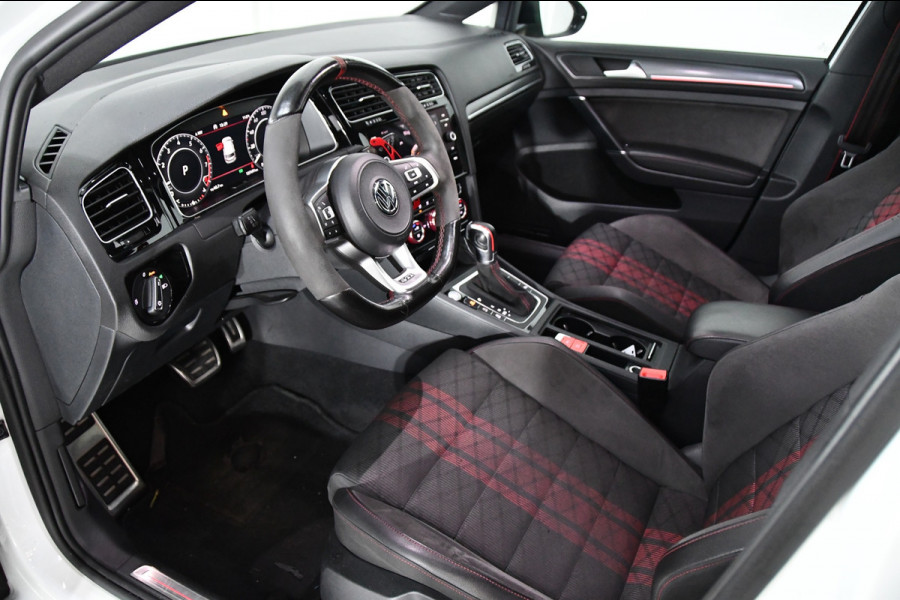 Volkswagen Golf 2.0 TSI GTI TCR Pano Keyless