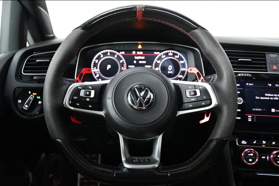 Volkswagen Golf 2.0 TSI GTI TCR Pano Keyless