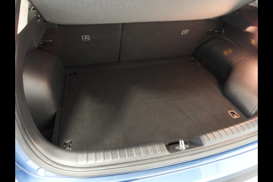 Kia Niro 1.6 GDi PHEV Plug-In Launch Edition LEER/HEAD-UP/EL.KLEP/LED/18"LMV!