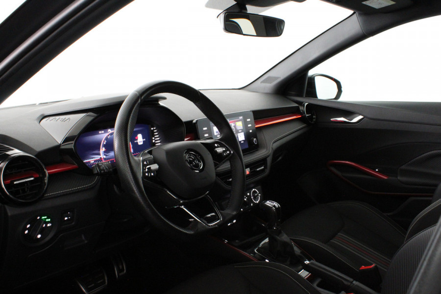 Škoda Fabia Škoda 1.0 TSI Monte Carlo > Zwart dak/Stoelverwarming/DSG/Apple Carplay/Android Auto