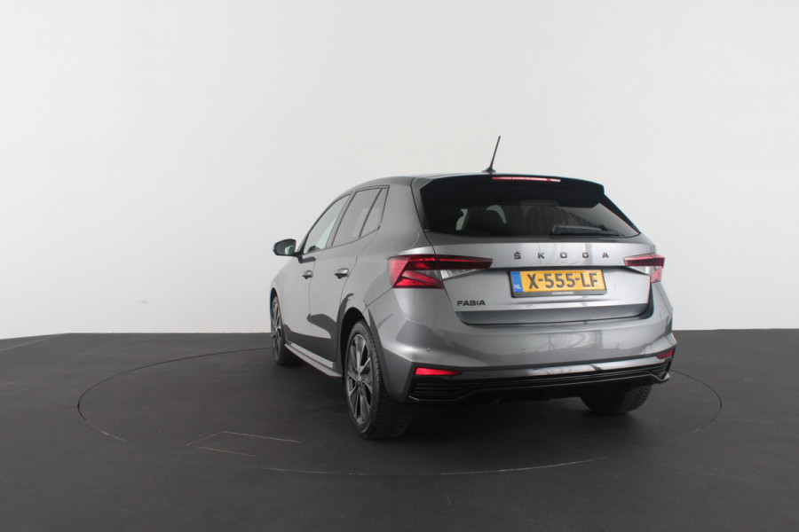 Škoda Fabia Škoda 1.0 TSI Monte Carlo > Zwart dak/Stoelverwarming/DSG/Apple Carplay/Android Auto