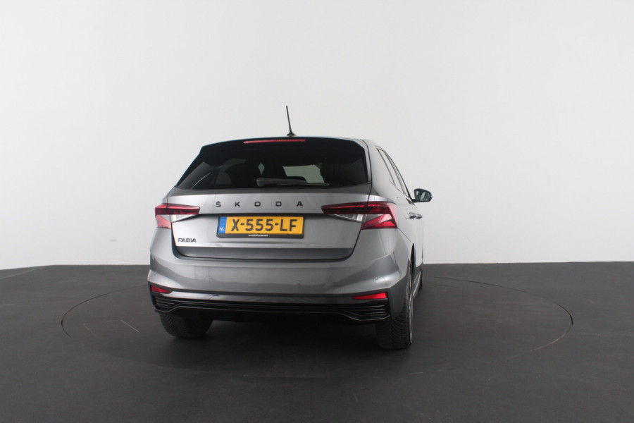 Škoda Fabia Škoda 1.0 TSI Monte Carlo > Zwart dak/Stoelverwarming/DSG/Apple Carplay/Android Auto