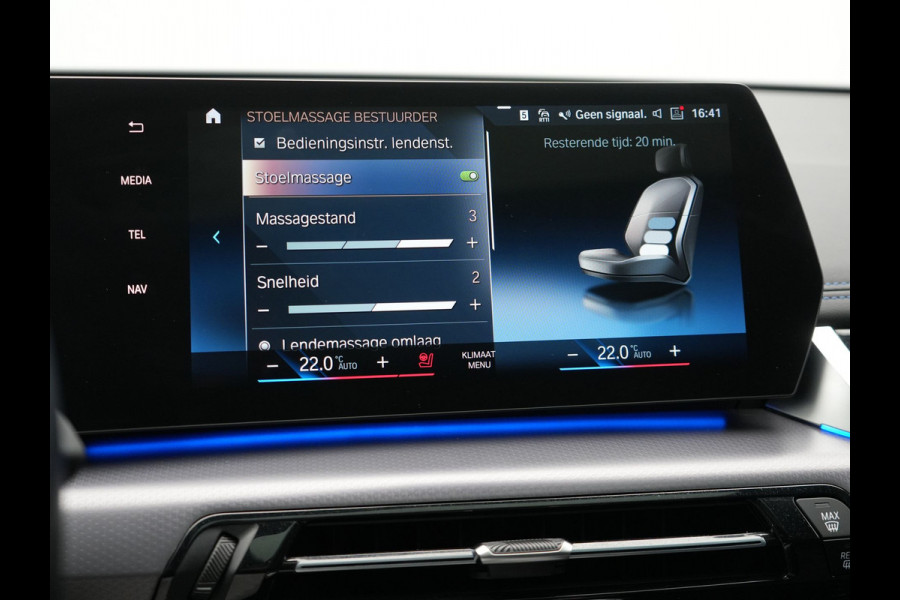 BMW X1 xDrive30e M Sport Plug In Hybrid 326pk Dealer O.H. PHEV | Panodak | Head Up | 360 Camera | Adaptive Cruise | Alcantara Sportstoelen Massage & Memory | Harman & Kardon | Stoelen & Stuur Verwarmd | Apple Carplay | 20"L.M | Blis | Keyless | Sfee