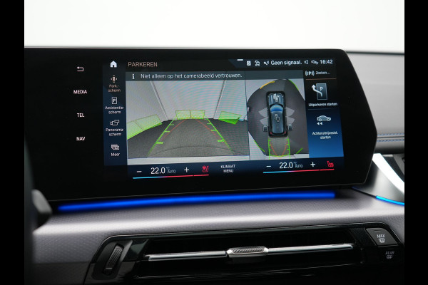 BMW X1 xDrive30e M Sport Plug In Hybrid 326pk Dealer O.H. PHEV | Panodak | Head Up | 360 Camera | Adaptive Cruise | Alcantara Sportstoelen Massage & Memory | Harman & Kardon | Stoelen & Stuur Verwarmd | Apple Carplay | 20"L.M | Blis | Keyless | Sfee