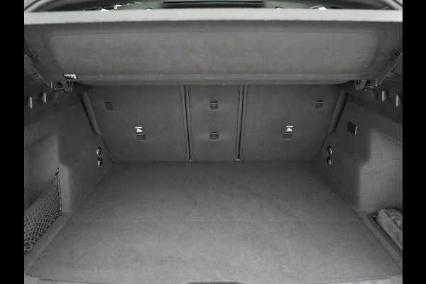 BMW X1 xDrive30e M Sport Plug In Hybrid 326pk Dealer O.H. PHEV | Panodak | Head Up | 360 Camera | Adaptive Cruise | Alcantara Sportstoelen Massage & Memory | Harman & Kardon | Stoelen & Stuur Verwarmd | Apple Carplay | 20"L.M | Blis | Keyless | Sfee