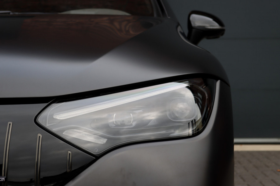 Mercedes-Benz EQE AMG 53 4MATIC+ 90 kWh | 72500,- Ex | MBUX Hyperscreen | Airmatic | Achterasbesturing | Distronic+ | Massage | Memory | Burmester | Stoelventilatie | HUD | Digital Light | Warmtepomp | Surround Camera |