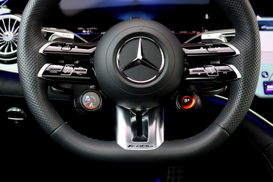 Mercedes-Benz EQE AMG 53 4MATIC+ 90 kWh | 72500,- Ex | MBUX Hyperscreen | Airmatic | Achterasbesturing | Distronic+ | Massage | Memory | Burmester | Stoelventilatie | HUD | Digital Light | Warmtepomp | Surround Camera |