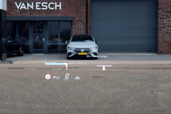 Mercedes-Benz EQE AMG 53 4MATIC+ 90 kWh | 72500,- Ex | MBUX Hyperscreen | Airmatic | Achterasbesturing | Distronic+ | Massage | Memory | Burmester | Stoelventilatie | HUD | Digital Light | Warmtepomp | Surround Camera |