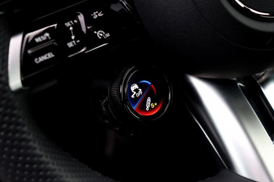 Mercedes-Benz EQE AMG 53 4MATIC+ 90 kWh | 72500,- Ex | MBUX Hyperscreen | Airmatic | Achterasbesturing | Distronic+ | Massage | Memory | Burmester | Stoelventilatie | HUD | Digital Light | Warmtepomp | Surround Camera |