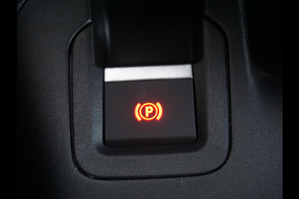 Peugeot e-Partner L2 50 kWh | 8 jaar garantie | Navigatie incl. Apple Carplay | camera's | parkeersensoren voor & achter | dodehoek detectie | Comfort stoel | rijklaarprijs