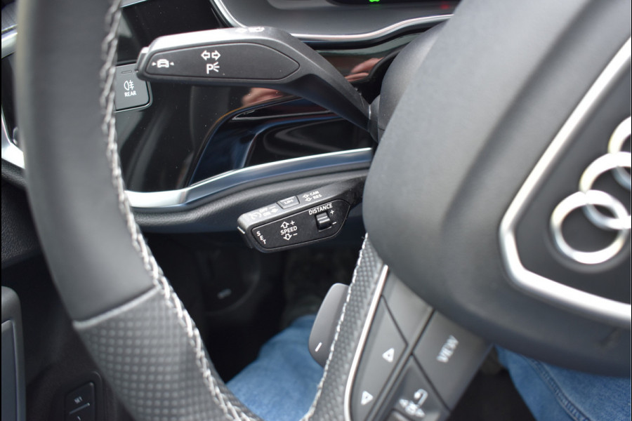 Audi Q3 Sportback 45 TFSI e S-Line 245 Pk Pano Memory Navi Leder Matrix Sonos Keyless Camera 20 Inch