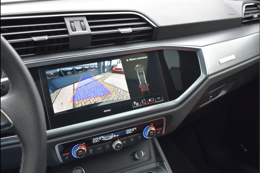 Audi Q3 Sportback 45 TFSI e S-Line 245 Pk Pano Memory Navi Leder Matrix Sonos Keyless Camera 20 Inch