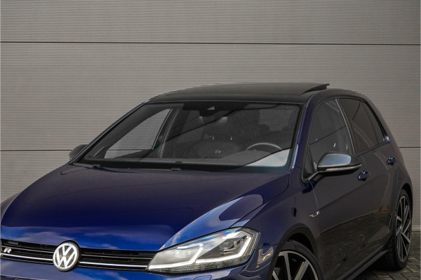 Volkswagen Golf 2.0 TSI 4Motion R Performance Akrapovic Pano Dynaudio Leder 19"