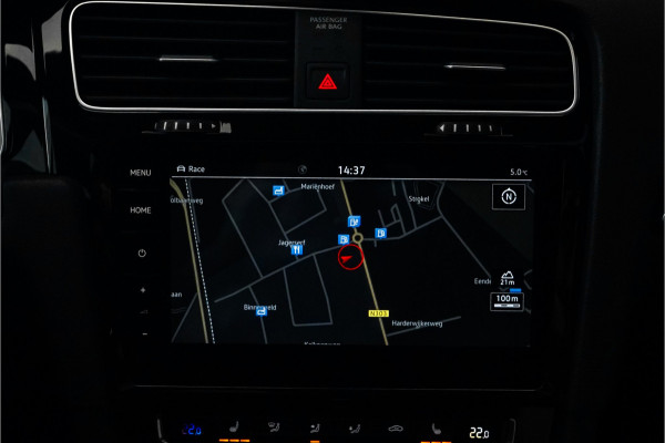 Volkswagen Golf 2.0 TSI 4Motion R Performance Akrapovic Pano Dynaudio Leder 19"