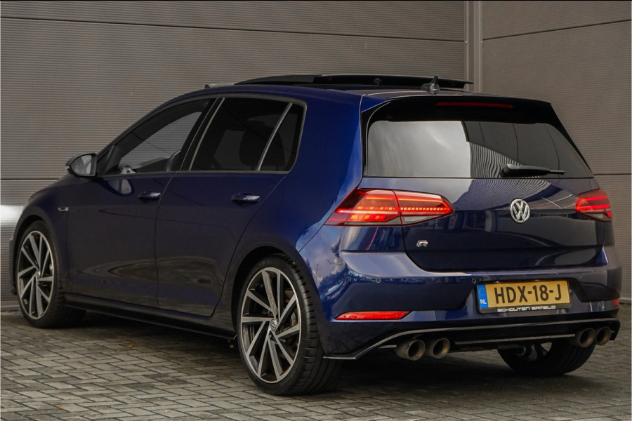 Volkswagen Golf 2.0 TSI 4Motion R Performance Akrapovic Pano Dynaudio Leder 19"