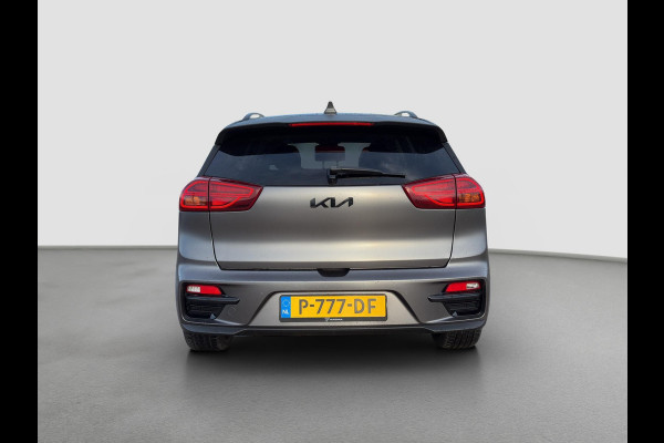 Kia e-Niro ExecutiveLine 64 kWh Automaat | Stoelverkoeling & Verwarming | Camera | Cruise | Leder | Sensoren |