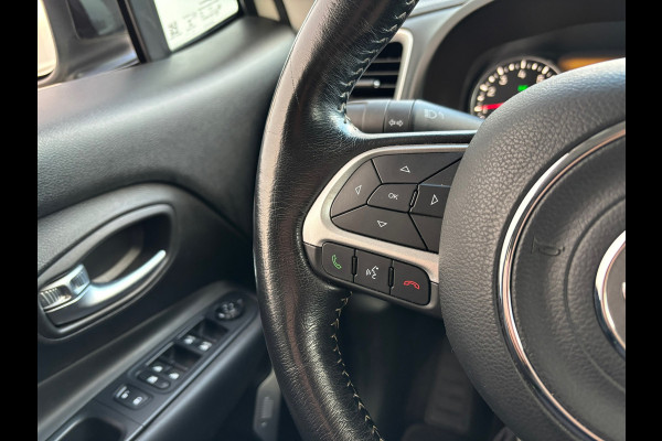 Jeep Renegade 1.4 MultiAir Limited Camera / Navigatie
