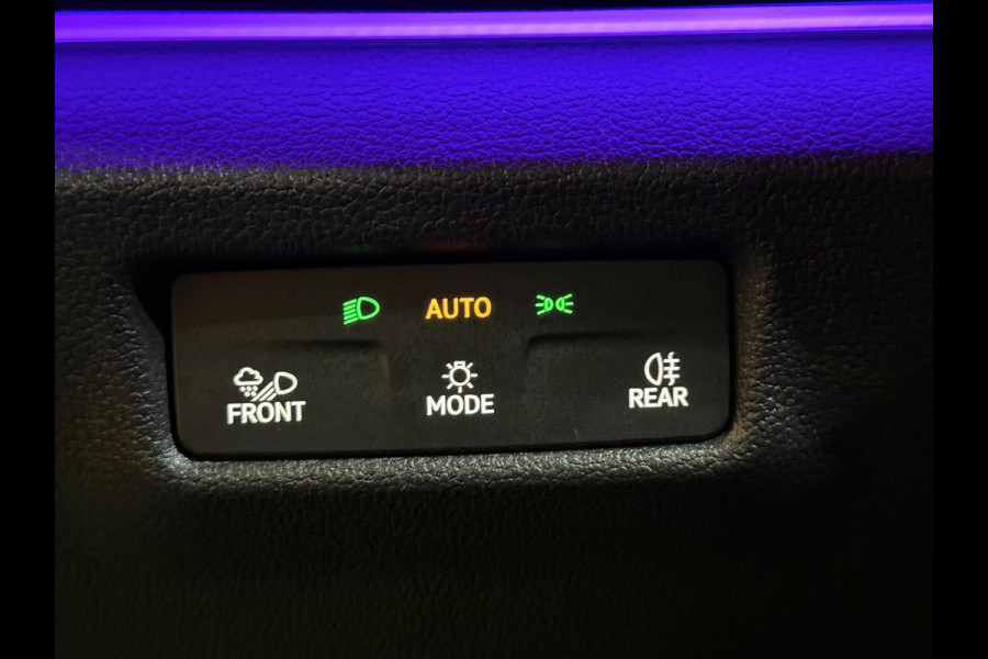 Volkswagen Tiguan 1.5 eHybrid R-Line Edition | pano | stoel-verkoeling/verwarming | Keyless | 3x s-Line | 360 camera | Massage