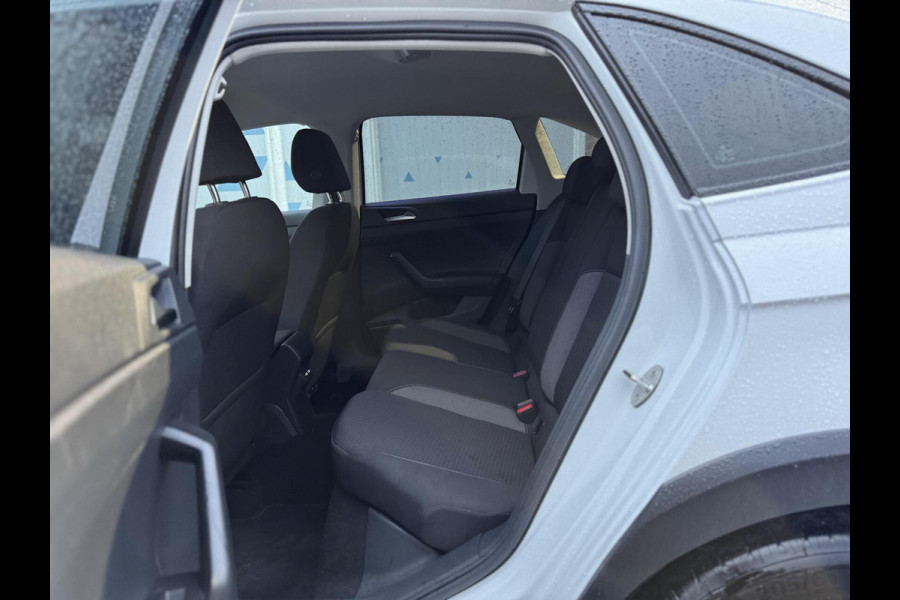 Volkswagen Taigo 1.0 TSI Life DSG CarPlay Camera Trekhaak LaneAssistCruise Garantie LED