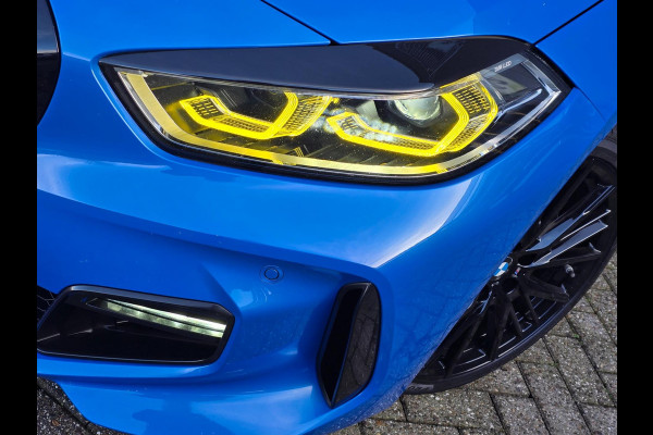 BMW 1-serie 118i M Line / AUT / NAP / Navi / Camera / M Interieur / Cruise Control / Open Panoramadak / Led / Pdc / 19 Inch