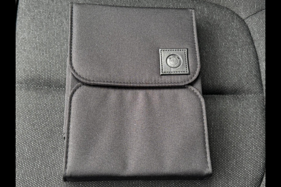 BMW 1-serie 118i High Executive Edition Sport line, digidash, stoelverwarming, 1 e eigenaar, NL auto met nationale auto pas ,