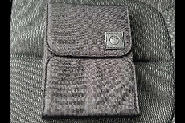 BMW 1-serie 118i High Executive Edition Sport line, digidash, stoelverwarming, 1 e eigenaar, NL auto met nationale auto pas ,