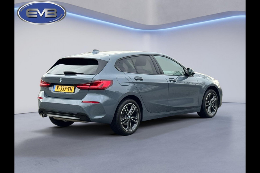 BMW 1-serie 118i High Executive Edition Sport line, digidash, stoelverwarming, 1 e eigenaar, NL auto met nationale auto pas ,