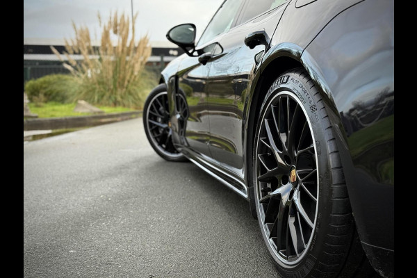 Porsche Panamera Sport Turismo 2.9 4 E-Hybrid Platinum Edition Sport Design|Chrono|Softclose|BOSE sound|Keyless|Alcantara